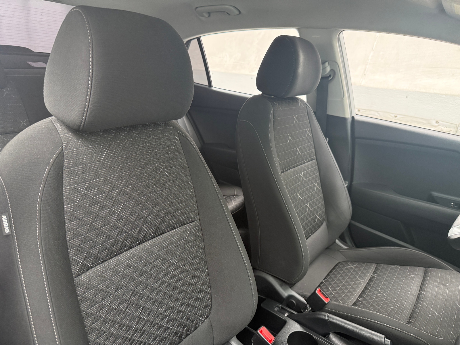 Thumbnail: 2021 Kia Rio - 2