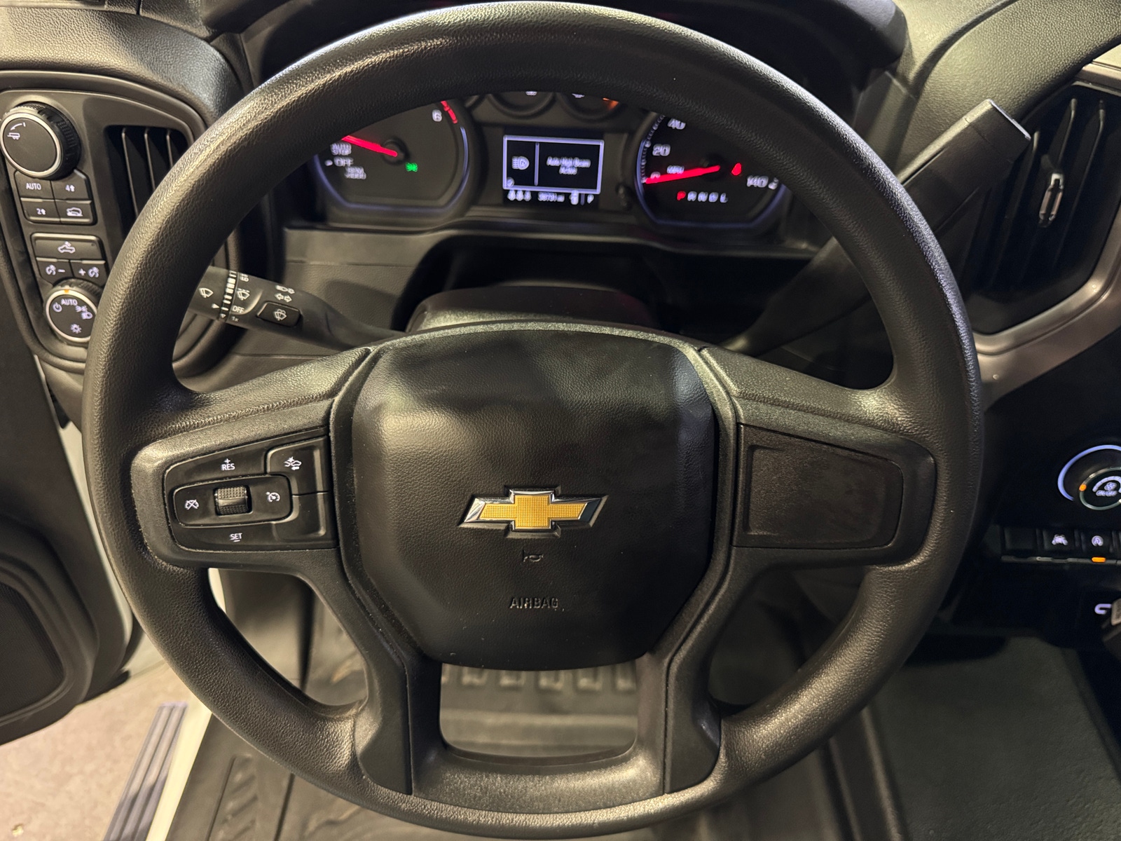 Thumbnail: 2024 Chevrolet Silverado 1500 - 5