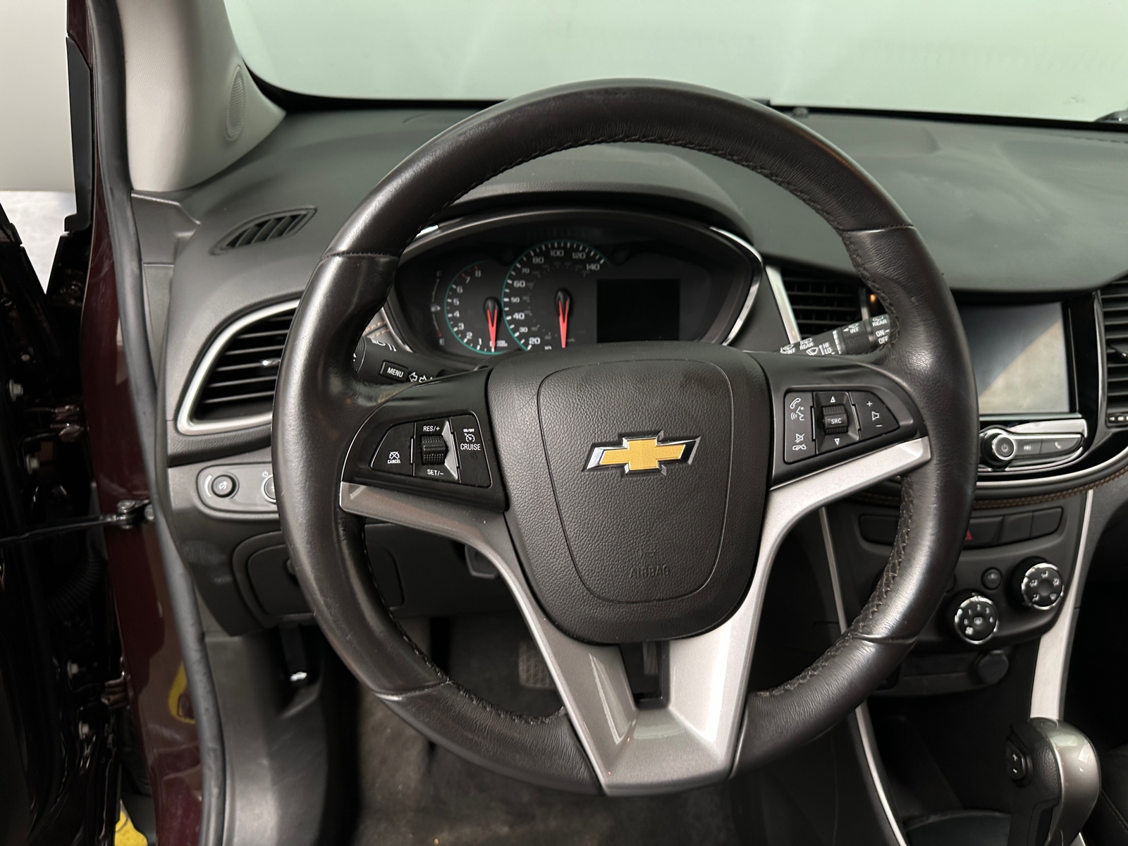 Thumbnail: 2022 Chevrolet Trax - 4