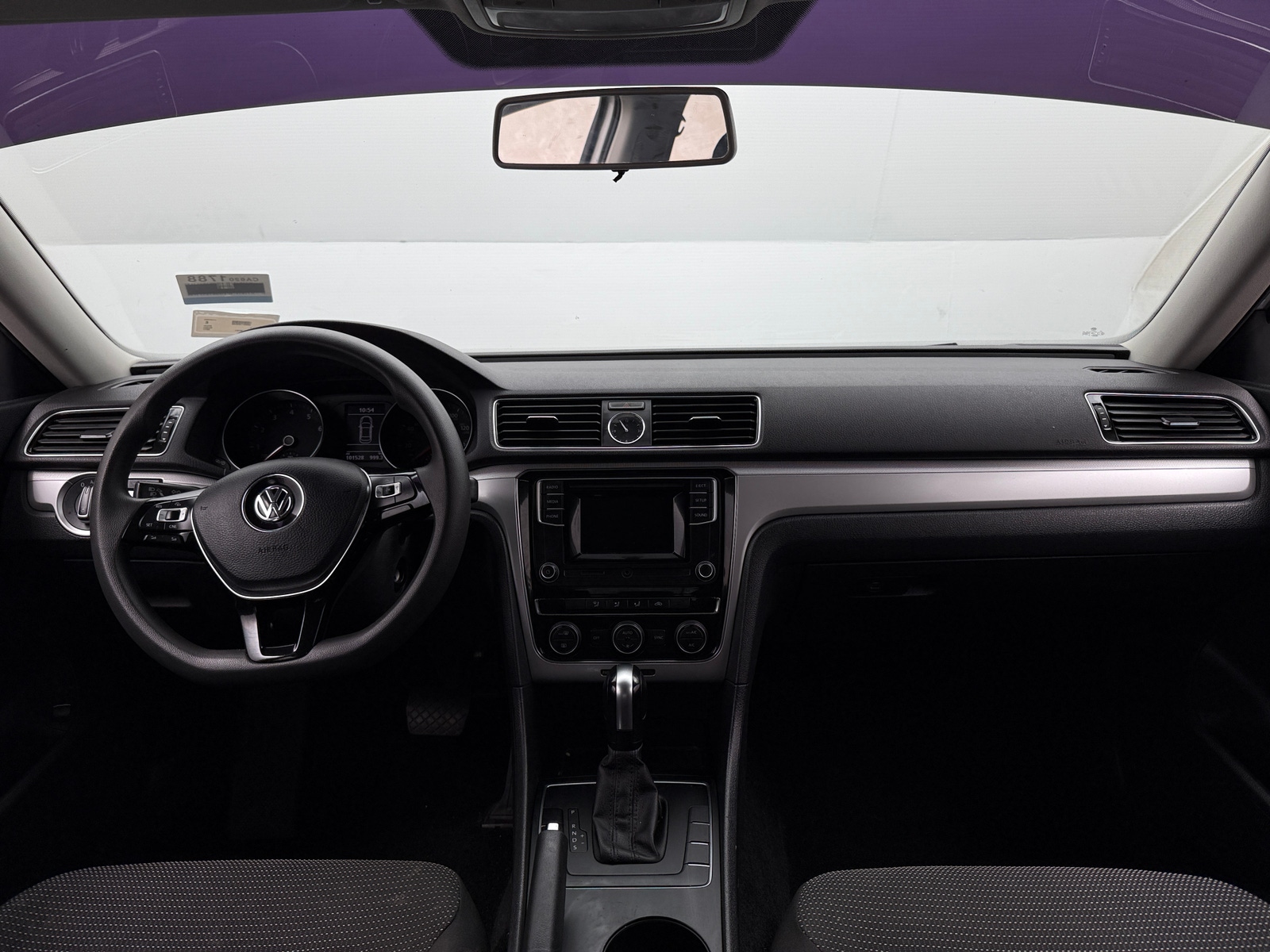 Thumbnail: 2017 Volkswagen Passat - 3