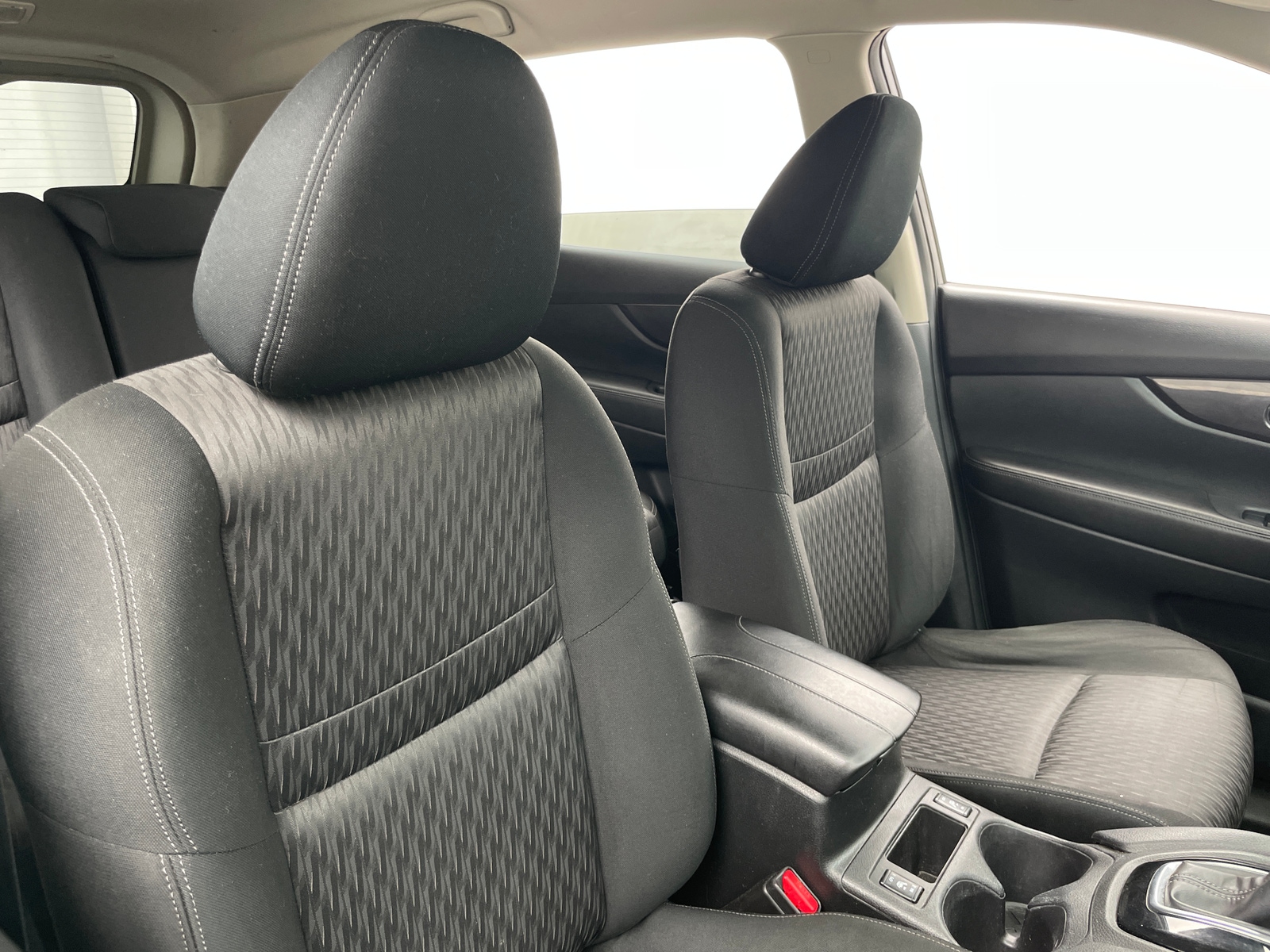 Thumbnail: 2019 Nissan Rogue - 2