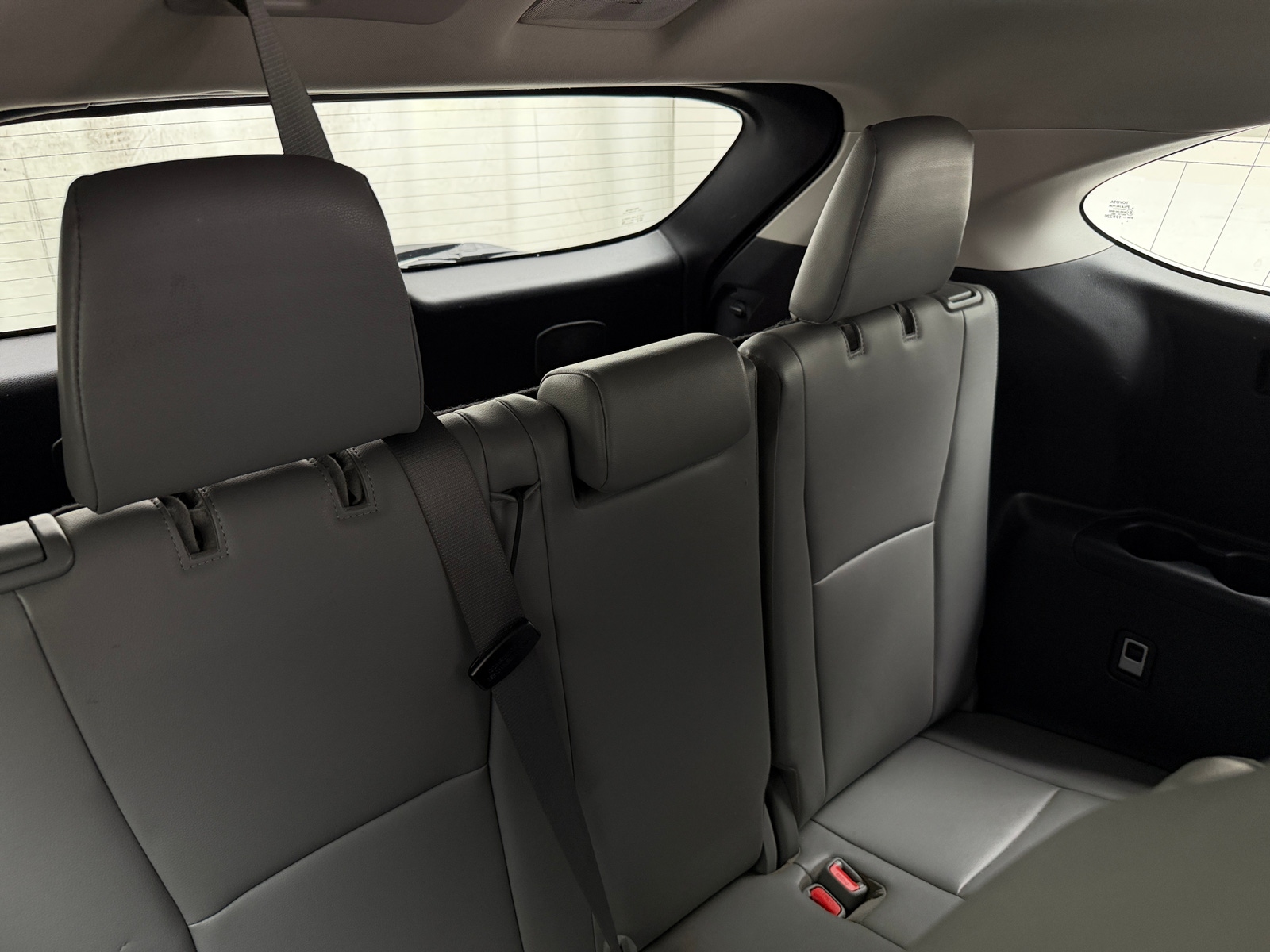 Thumbnail: 2023 Toyota Highlander - 2
