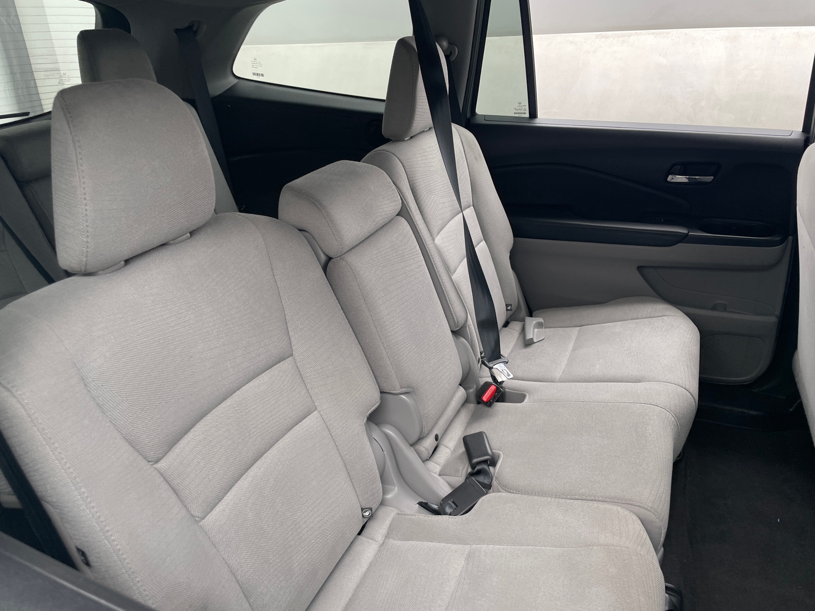 Thumbnail: 2018 Honda Pilot - 6