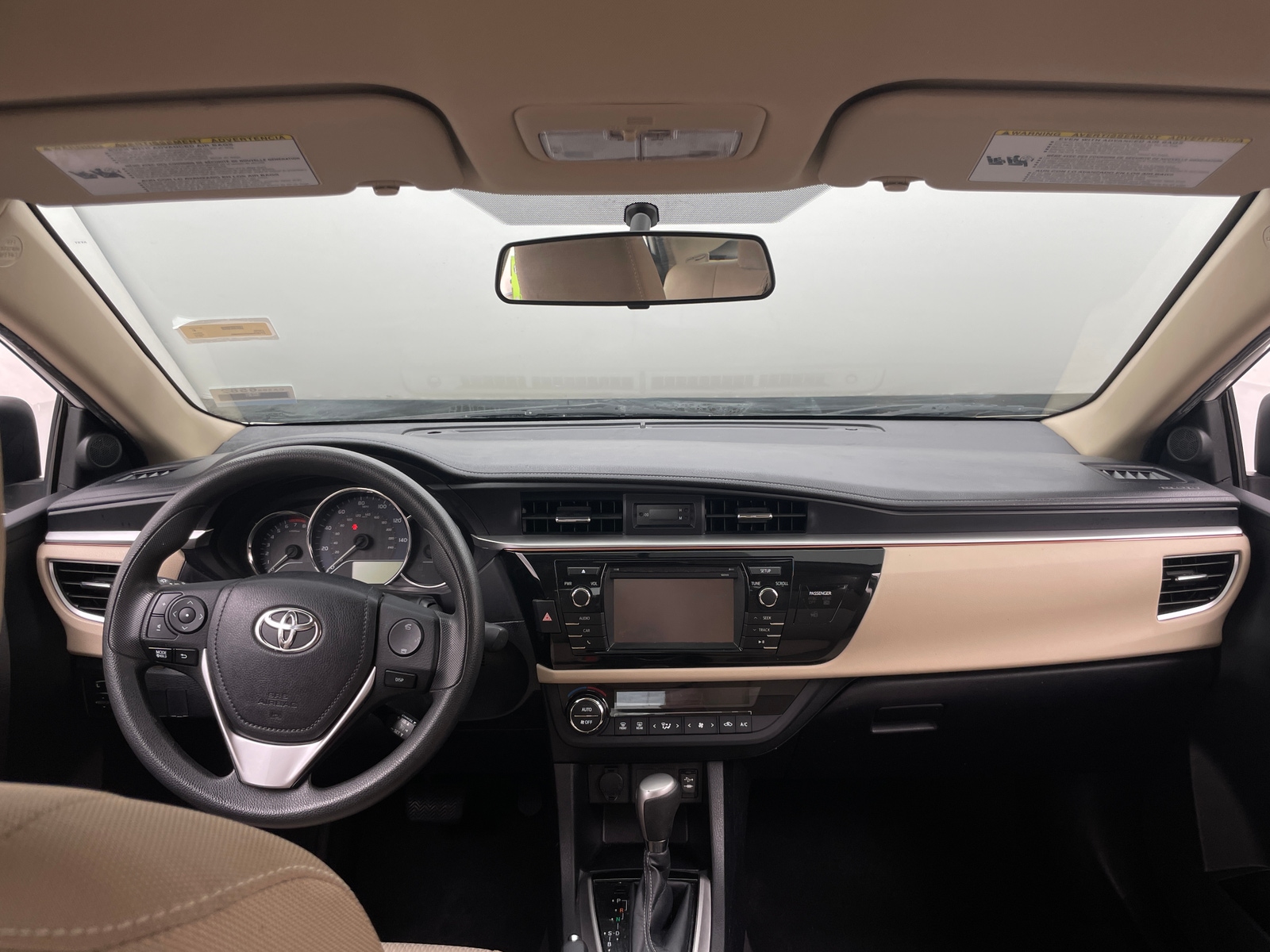 Thumbnail: 2015 Toyota Corolla - 3