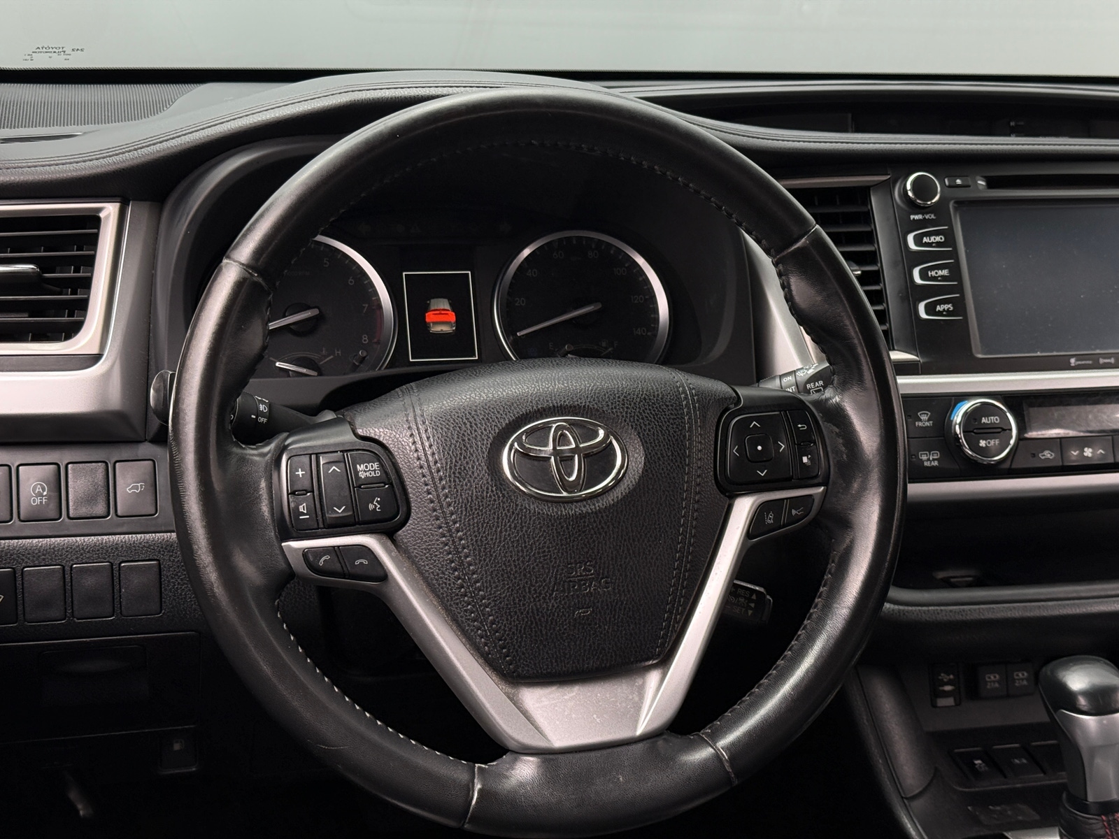 Thumbnail: 2019 Toyota Highlander - 5