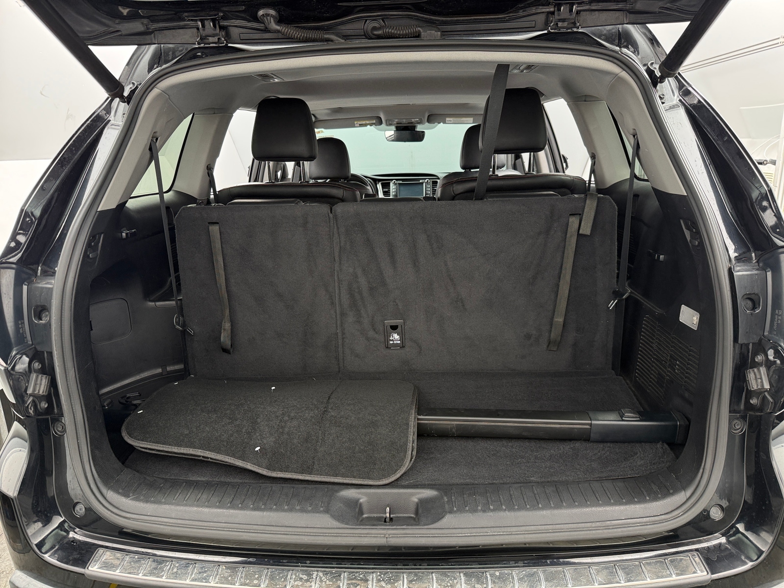 Thumbnail: 2019 Toyota Highlander - 7