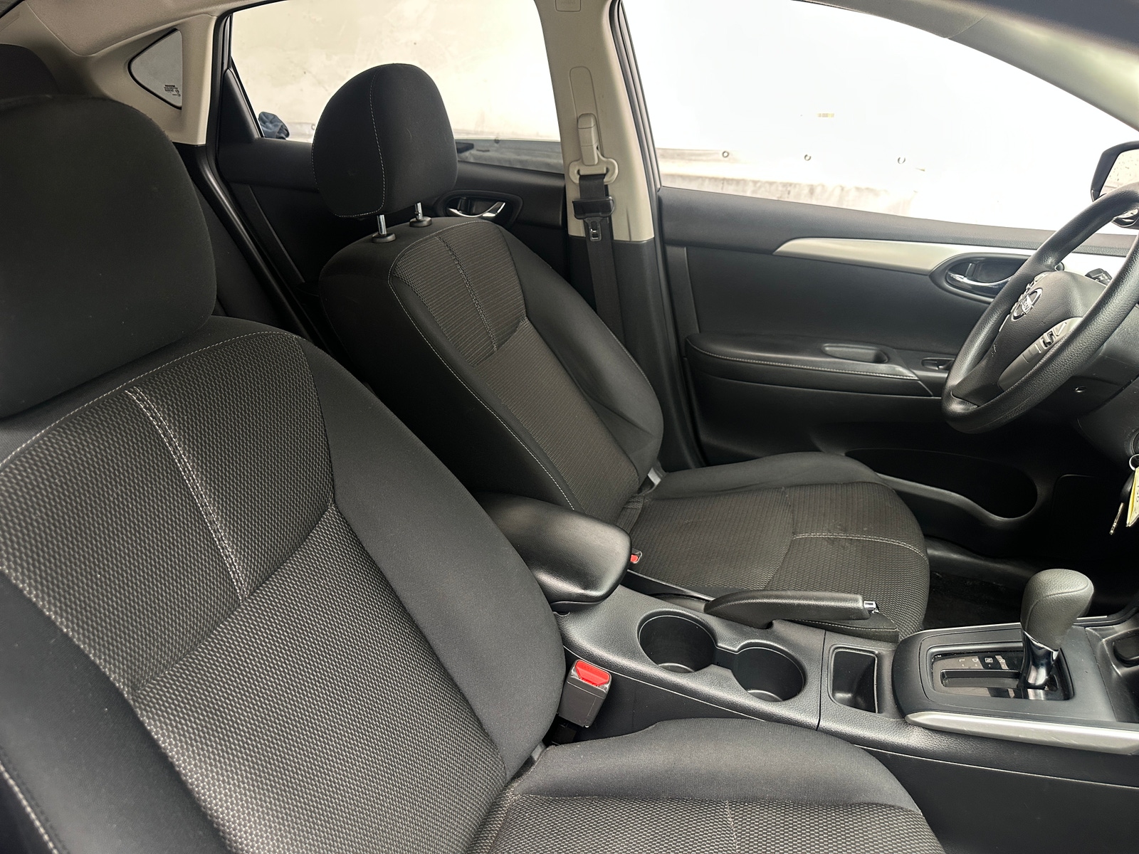 Thumbnail: 2016 Nissan Sentra - 2