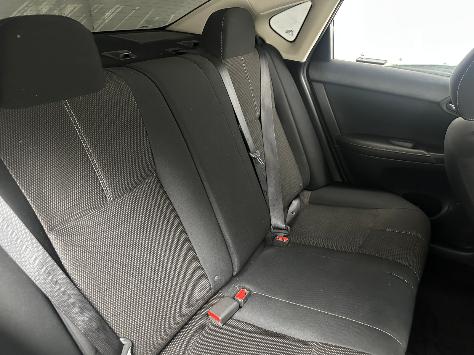 Thumbnail: 2016 Nissan Sentra - 6