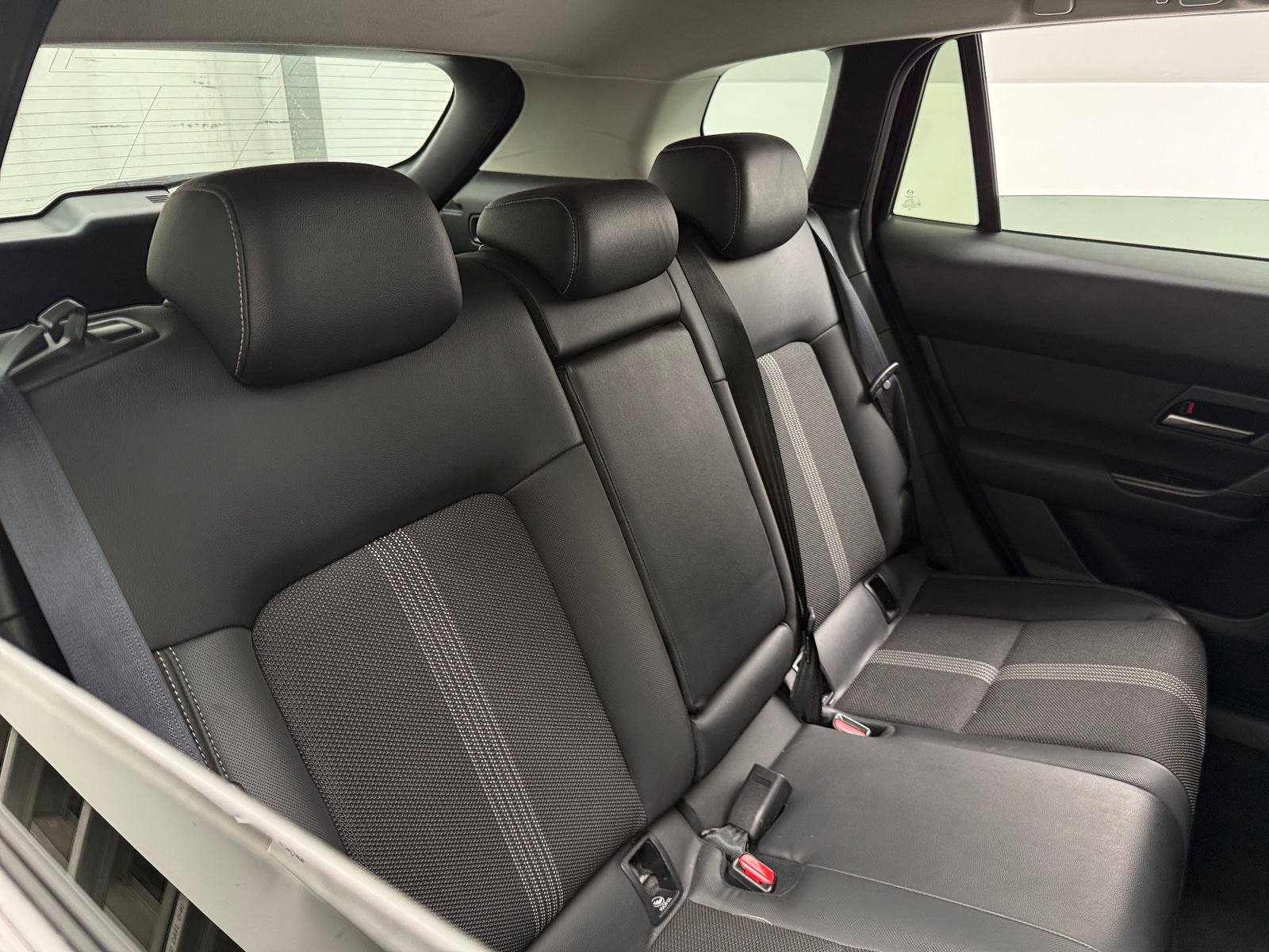 Thumbnail: 2025 Mazda CX-50 - 5