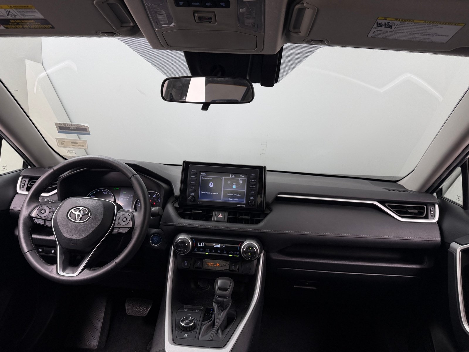 Thumbnail: 2022 Toyota RAV4 - 3