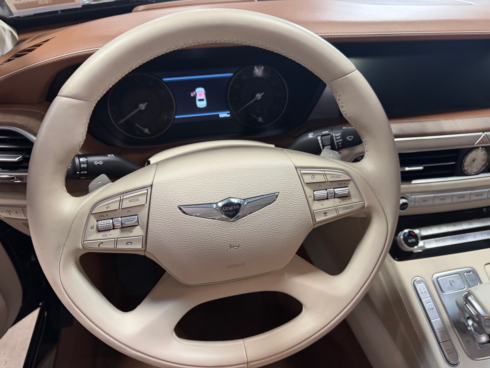 Thumbnail: 2021 Genesis G90 - 4