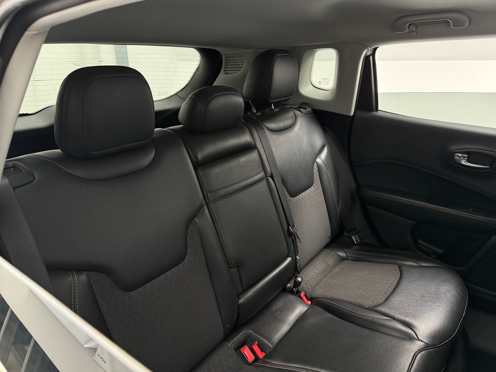 Thumbnail: 2018 Jeep Compass - 6