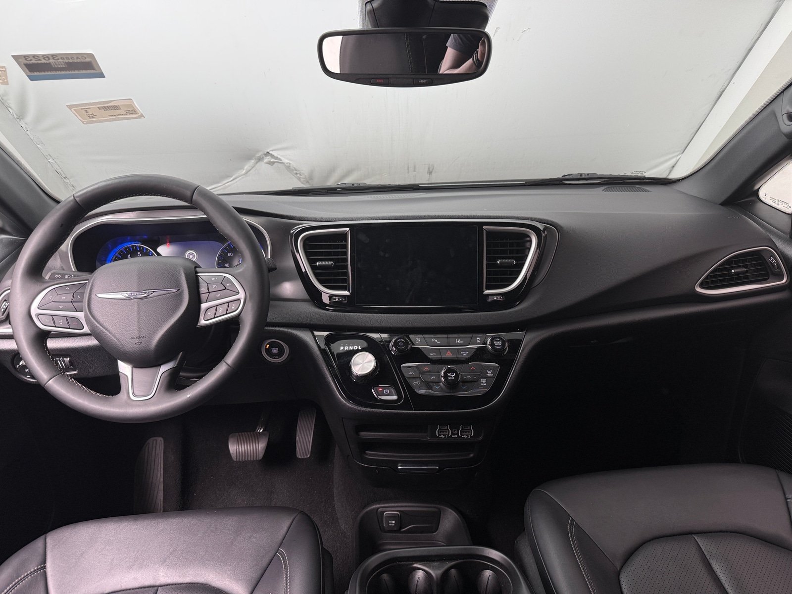 Thumbnail: 2025 Chrysler Pacifica - 2