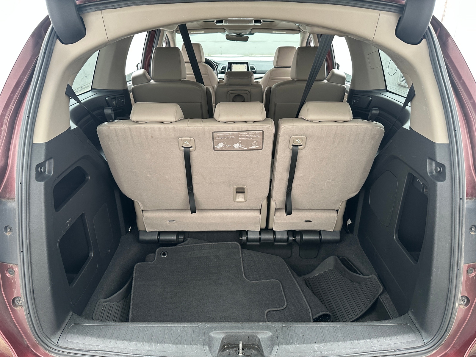 Thumbnail: 2019 Honda Odyssey - 6