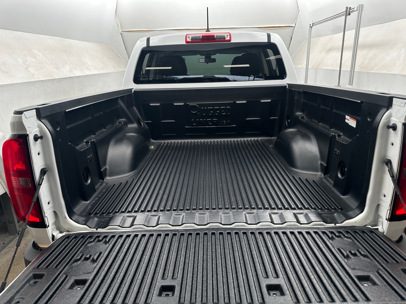 Thumbnail: 2019 Chevrolet Colorado - 7