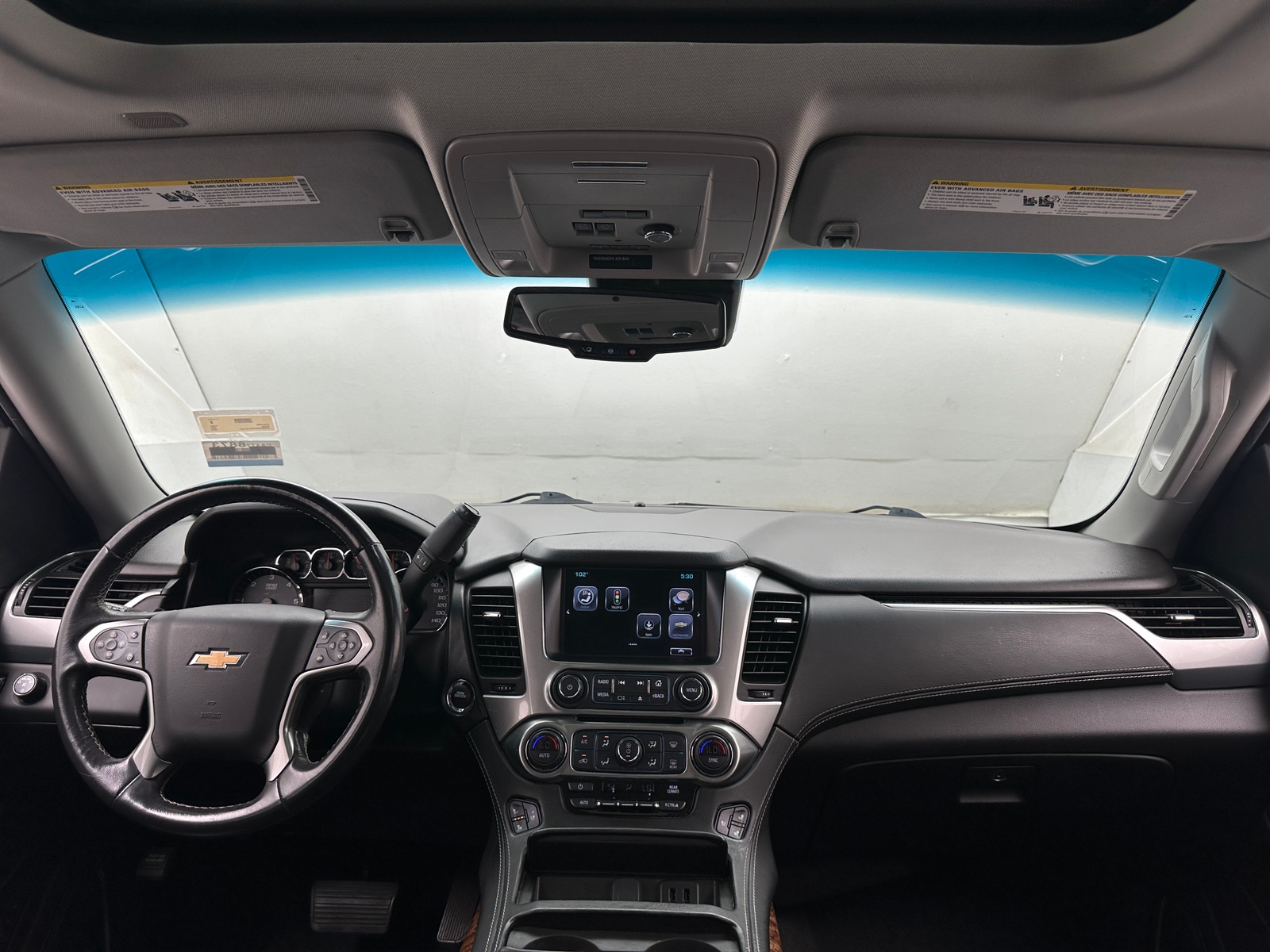Thumbnail: 2019 Chevrolet Tahoe - 2