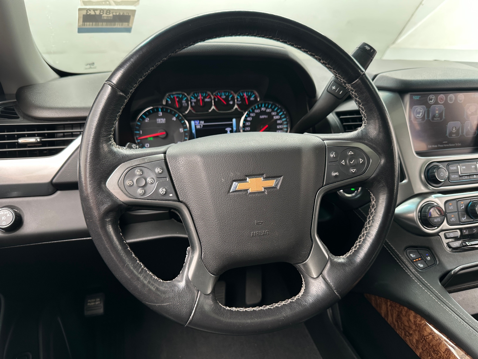 Thumbnail: 2019 Chevrolet Tahoe - 4