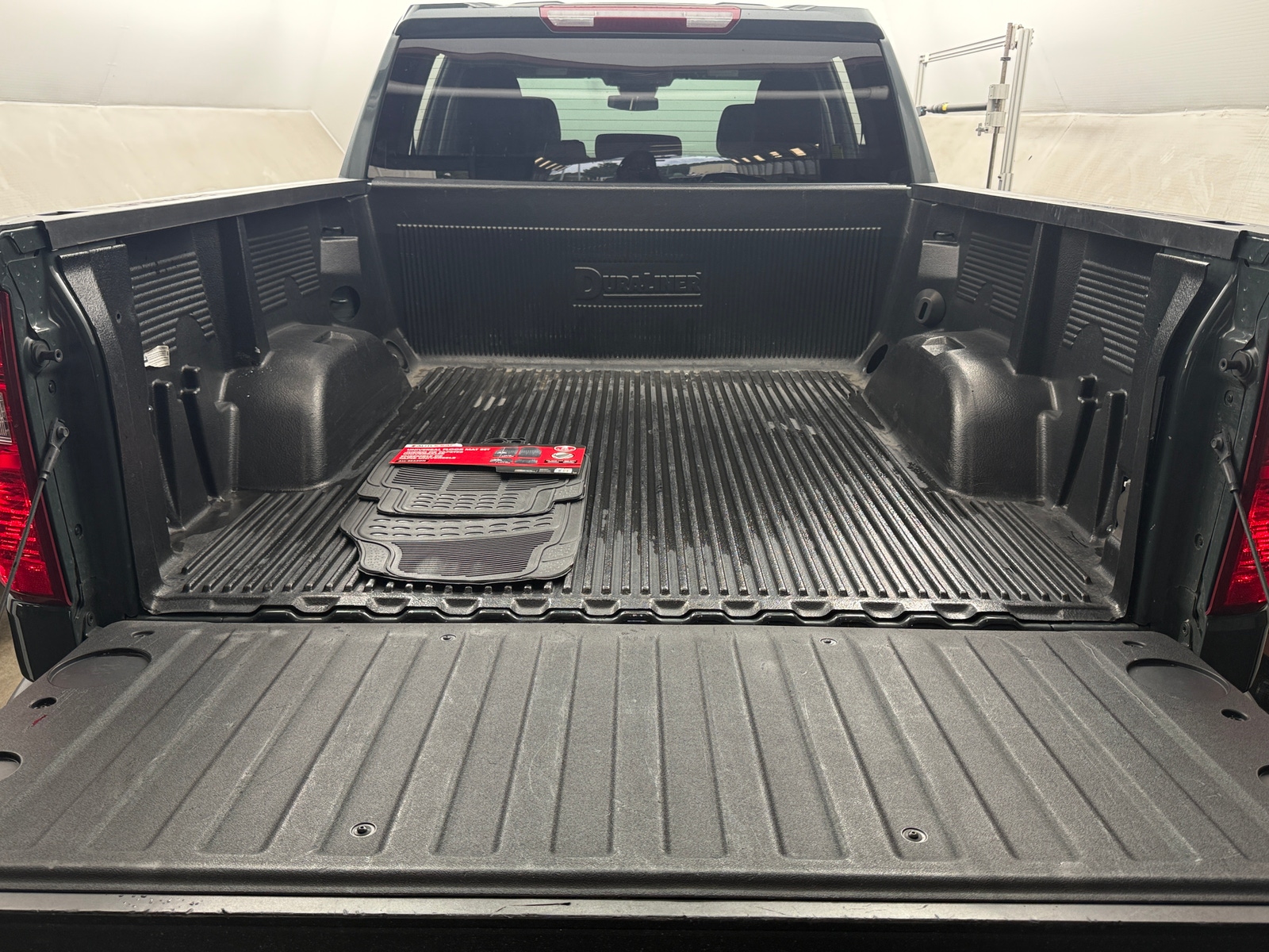Thumbnail: 2025 Chevrolet Silverado 1500 - 7