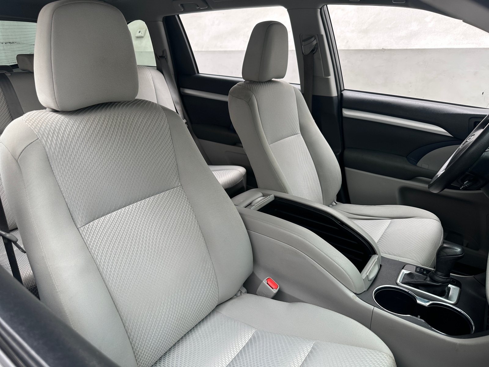 Thumbnail: 2019 Toyota Highlander - 2