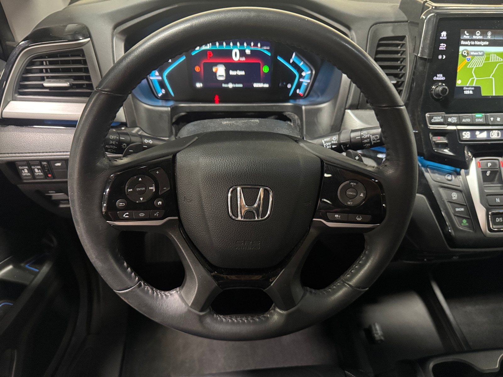 Thumbnail: 2023 Honda Odyssey - 4