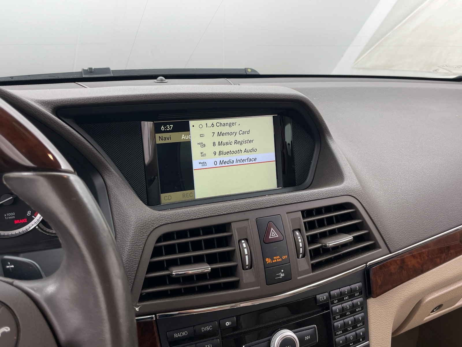 Thumbnail: 2011 Mercedes-Benz E-Class - 2