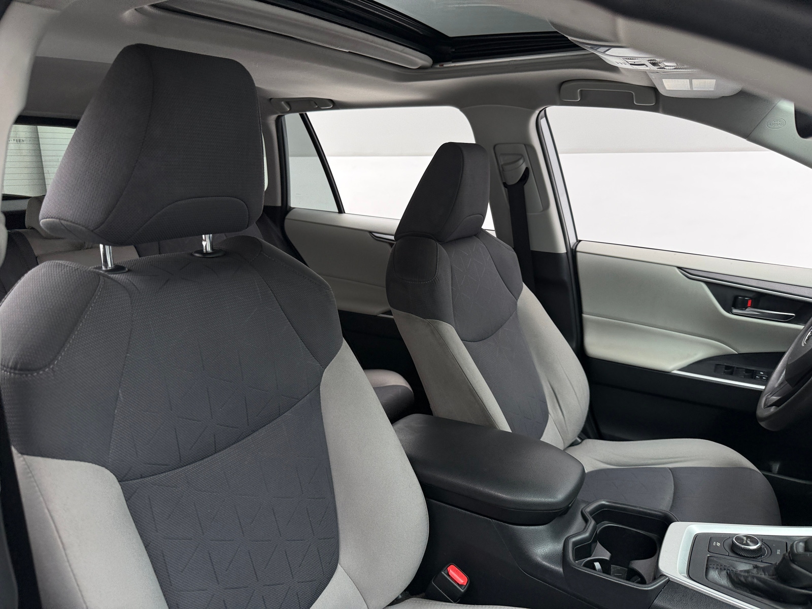 Thumbnail: 2019 Toyota RAV4 - 2