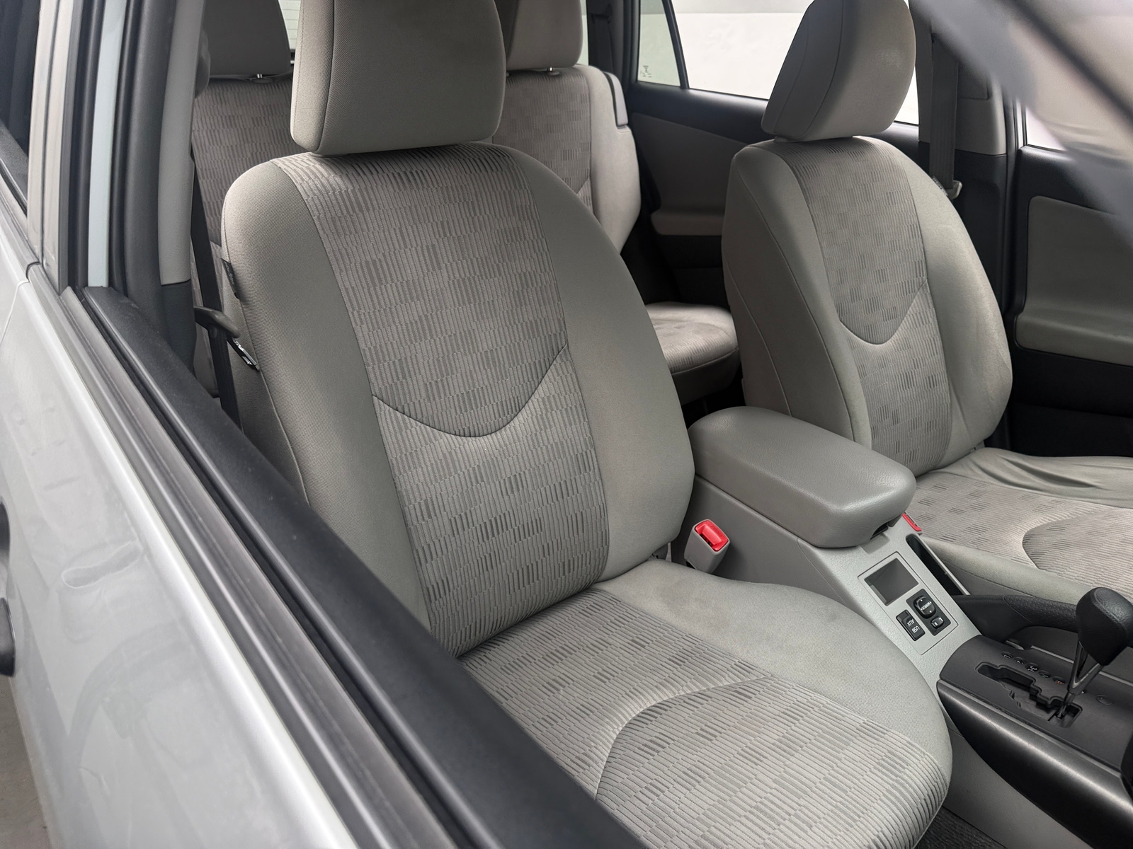 Thumbnail: 2012 Toyota RAV4 - 2