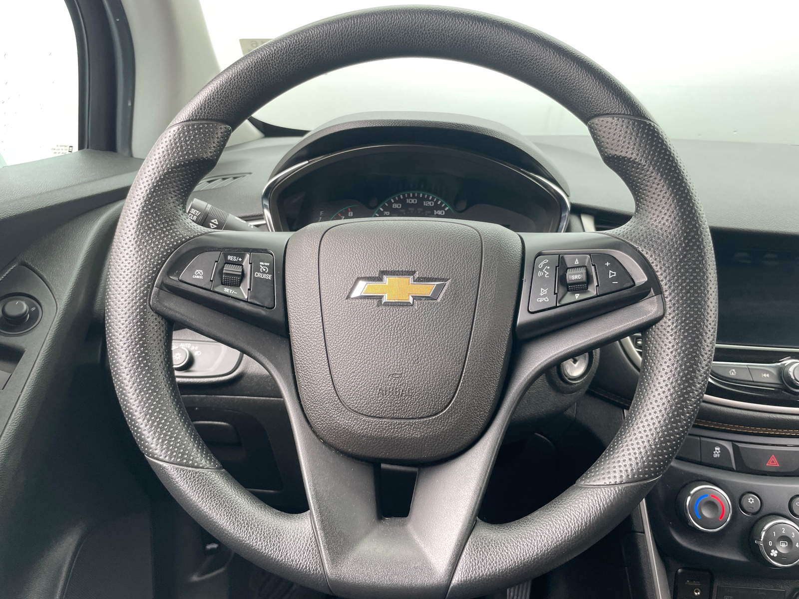Thumbnail: 2019 Chevrolet Trax - 5