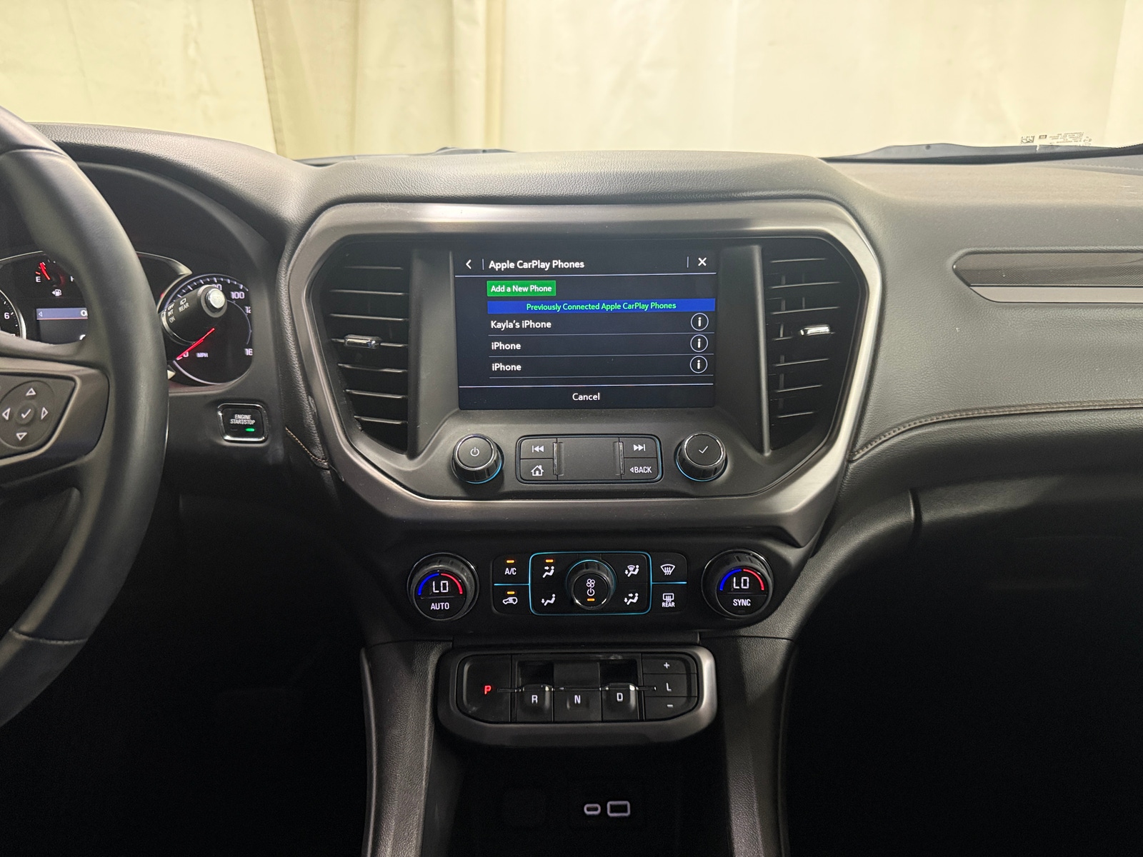 Thumbnail: 2023 GMC Acadia - 4