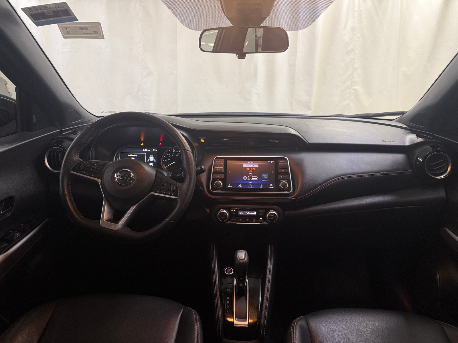 Thumbnail: 2020 Nissan Kicks - 2