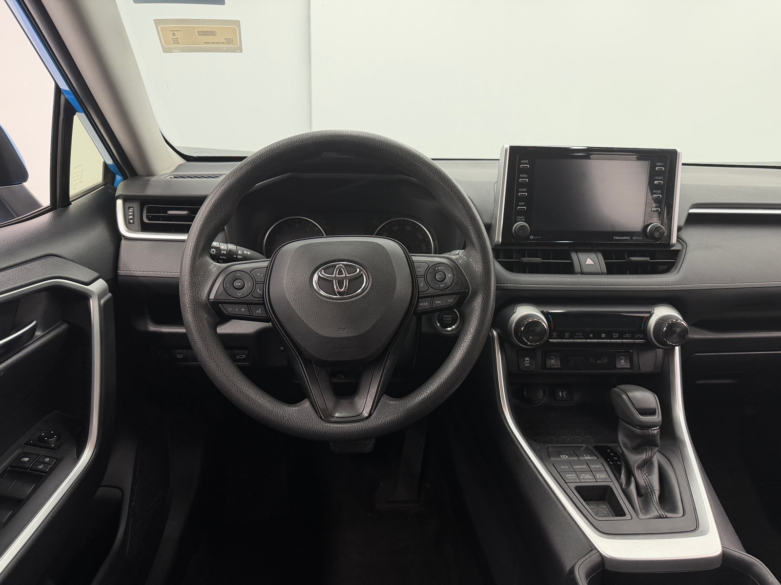 Thumbnail: 2019 Toyota RAV4 - 5