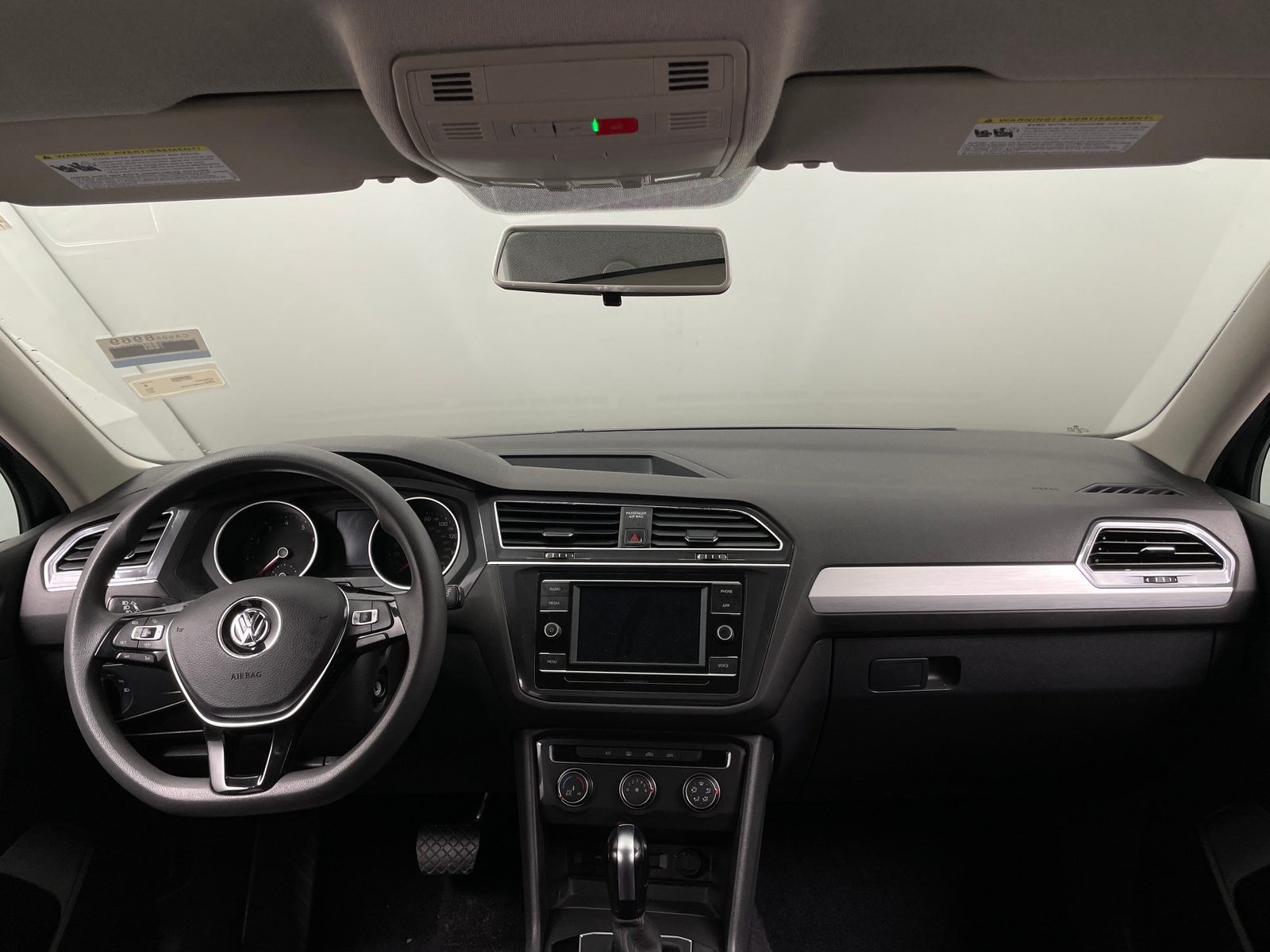 Thumbnail: 2021 Volkswagen Tiguan - 3
