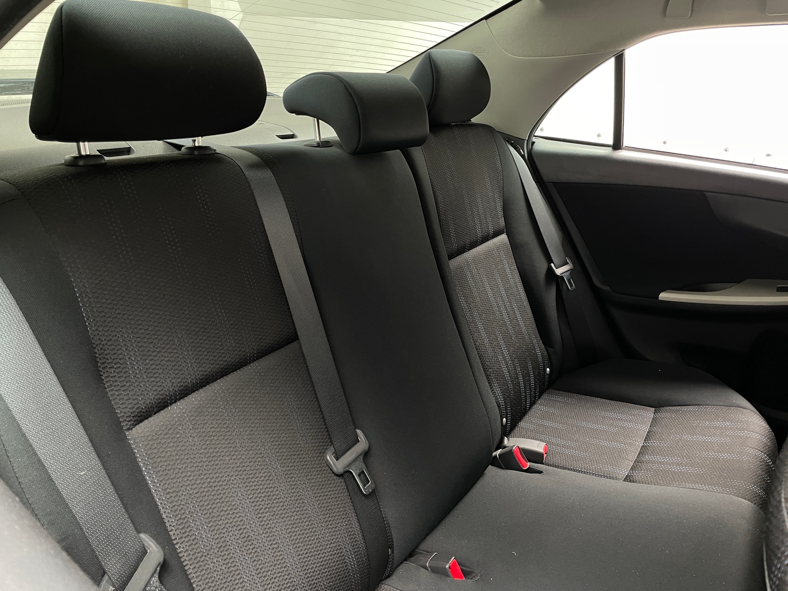 Thumbnail: 2011 Toyota Corolla - 6