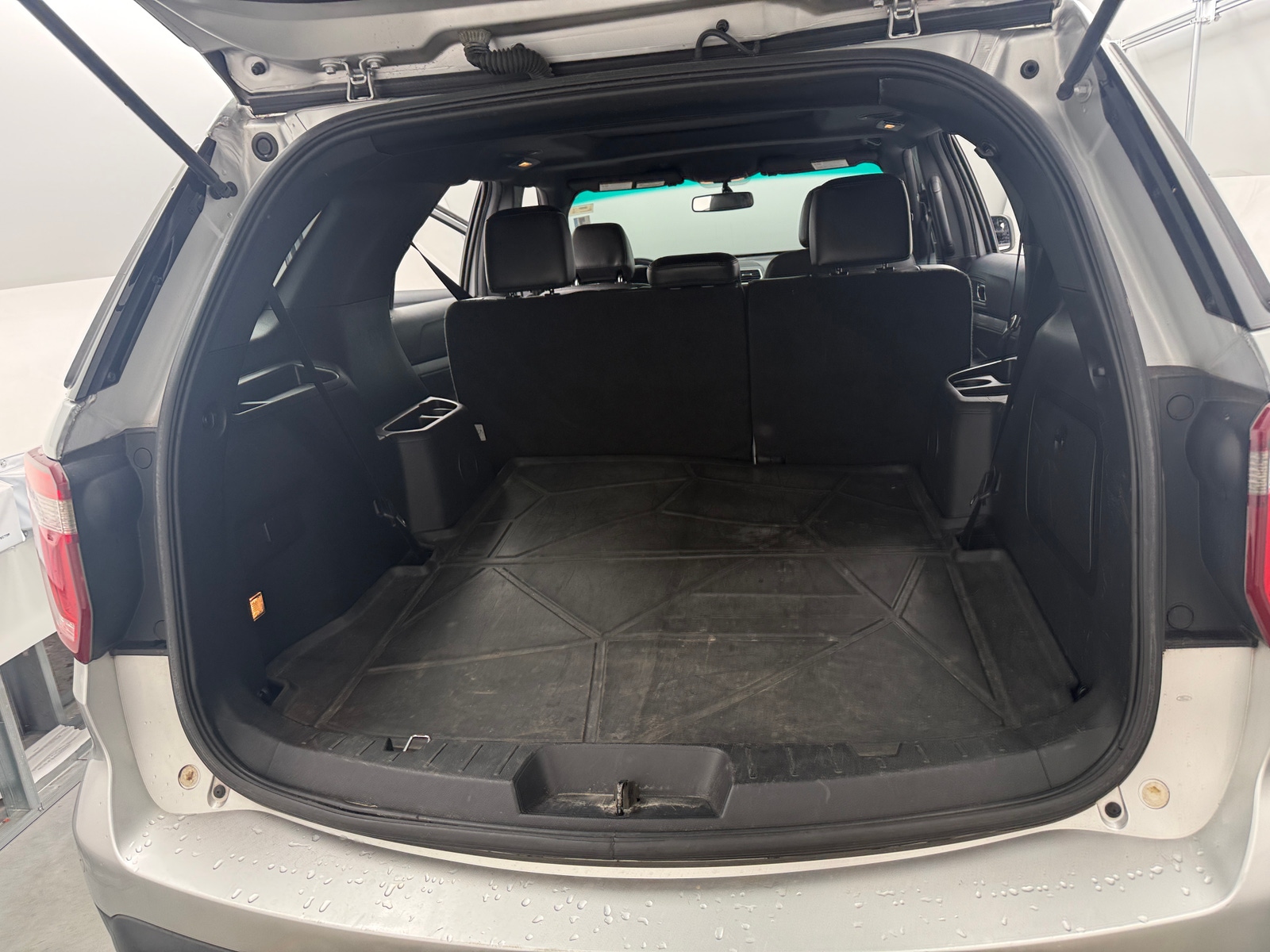 Thumbnail: 2016 Ford Explorer - 6