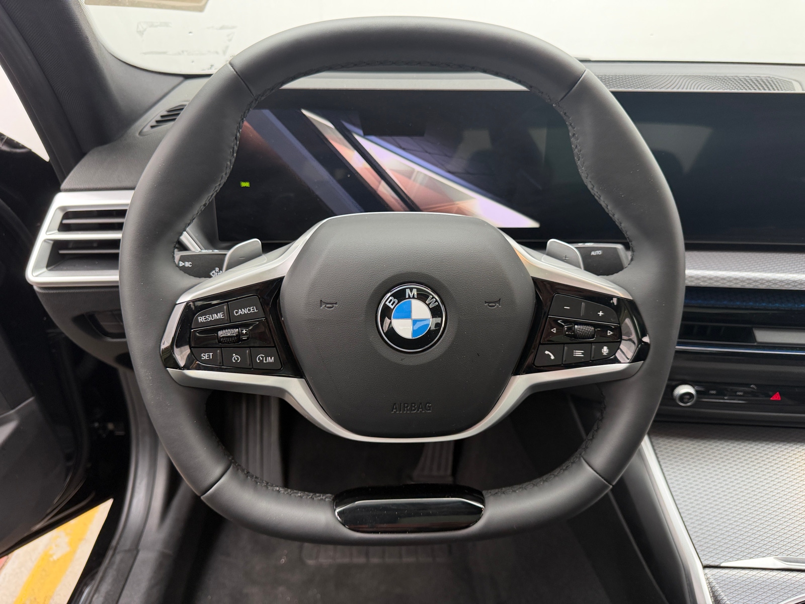 Thumbnail: 2026 BMW 3 Series - 4
