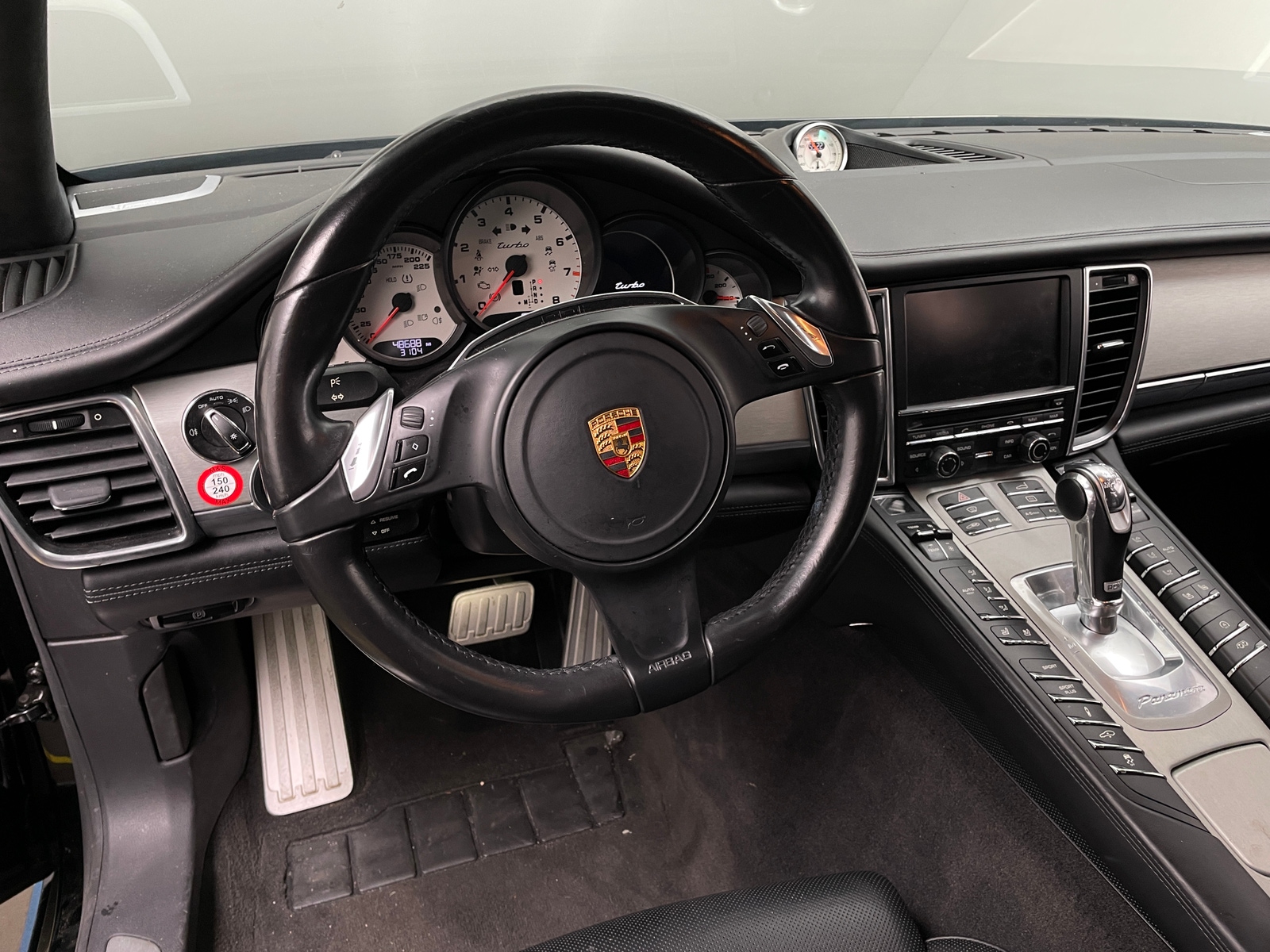 Thumbnail: 2016 Porsche Panamera - 4
