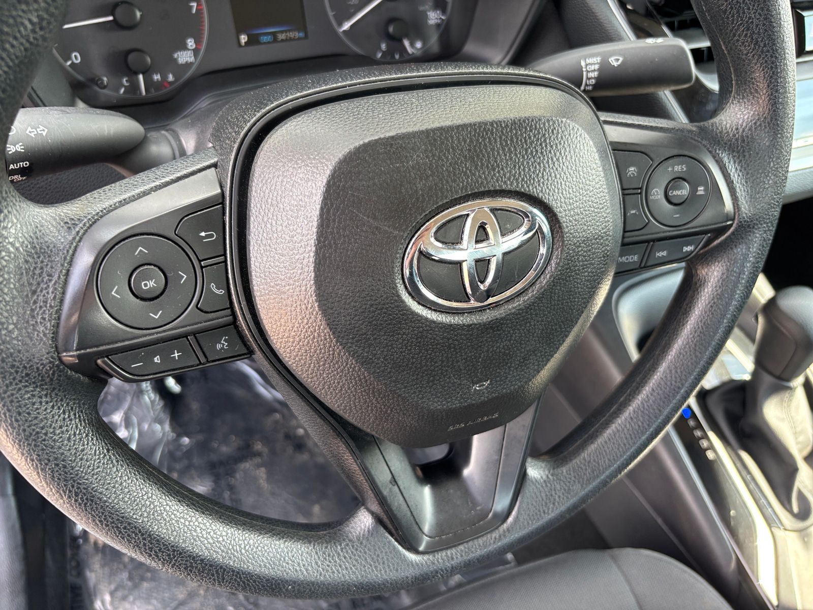 Thumbnail: 2025 Toyota Corolla - 4