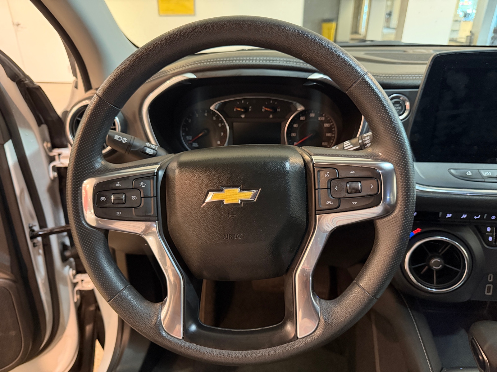 Thumbnail: 2025 Chevrolet Blazer - 5