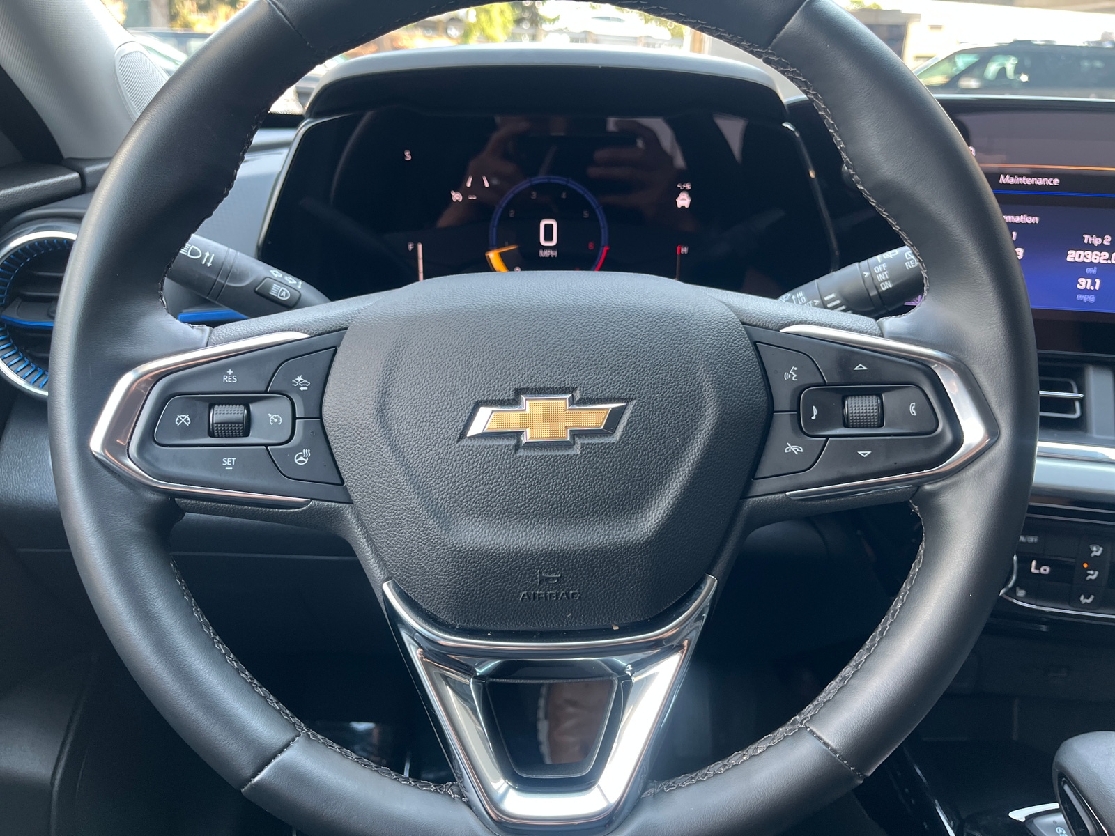 Thumbnail: 2025 Chevrolet Trax - 5