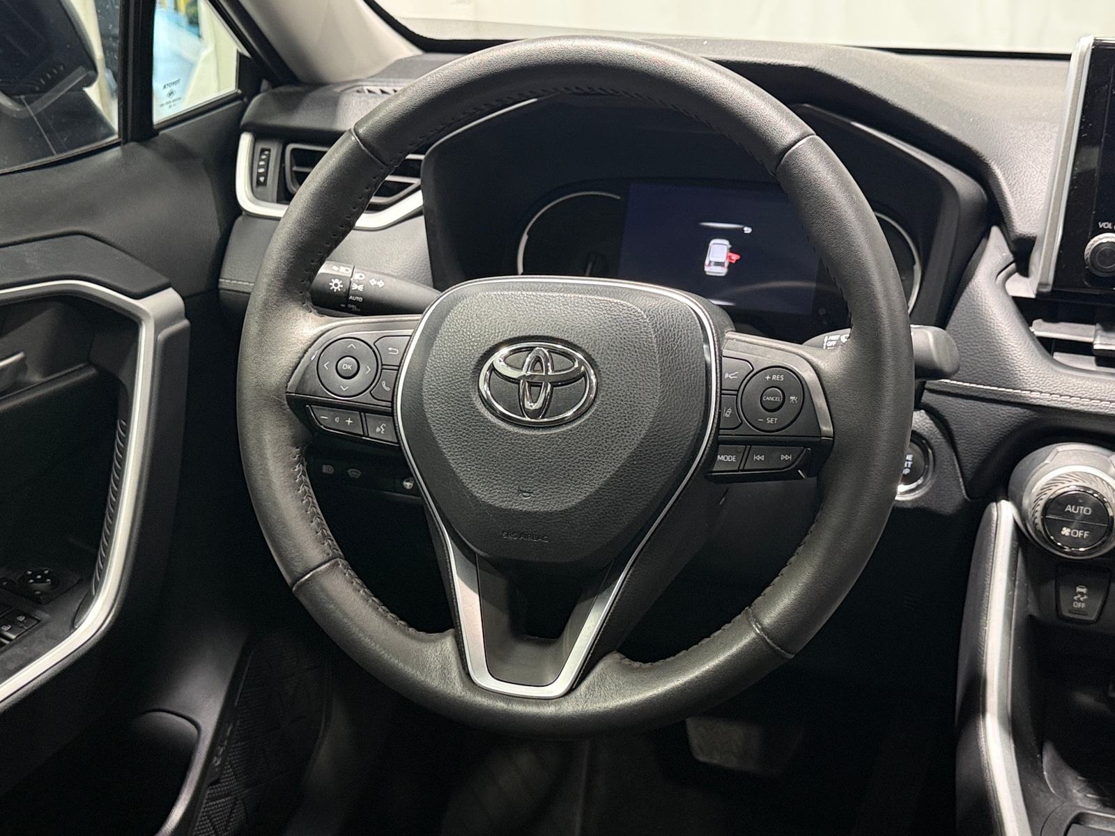 Thumbnail: 2024 Toyota RAV4 - 5