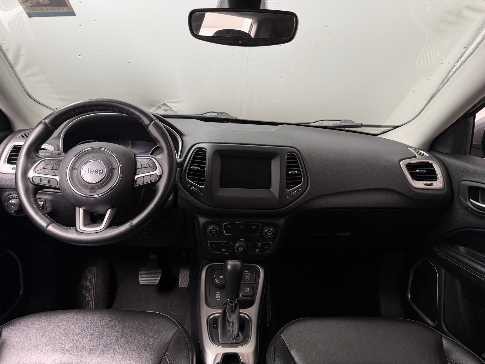 Thumbnail: 2020 Jeep Compass - 3