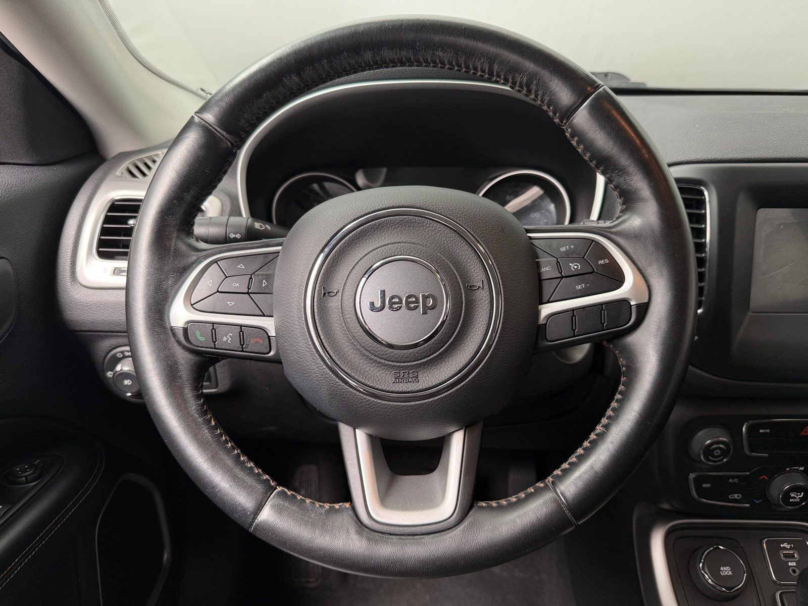 Thumbnail: 2020 Jeep Compass - 5