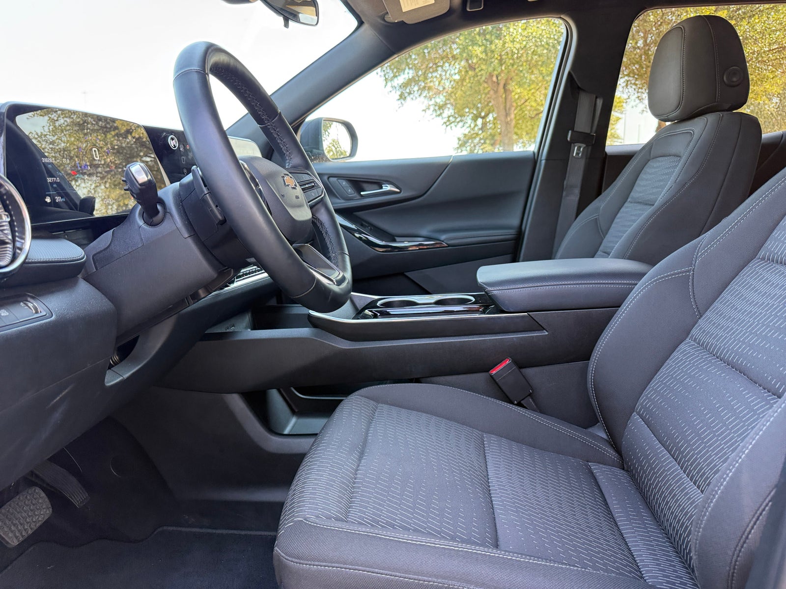 Thumbnail: 2025 Chevrolet Equinox - 2
