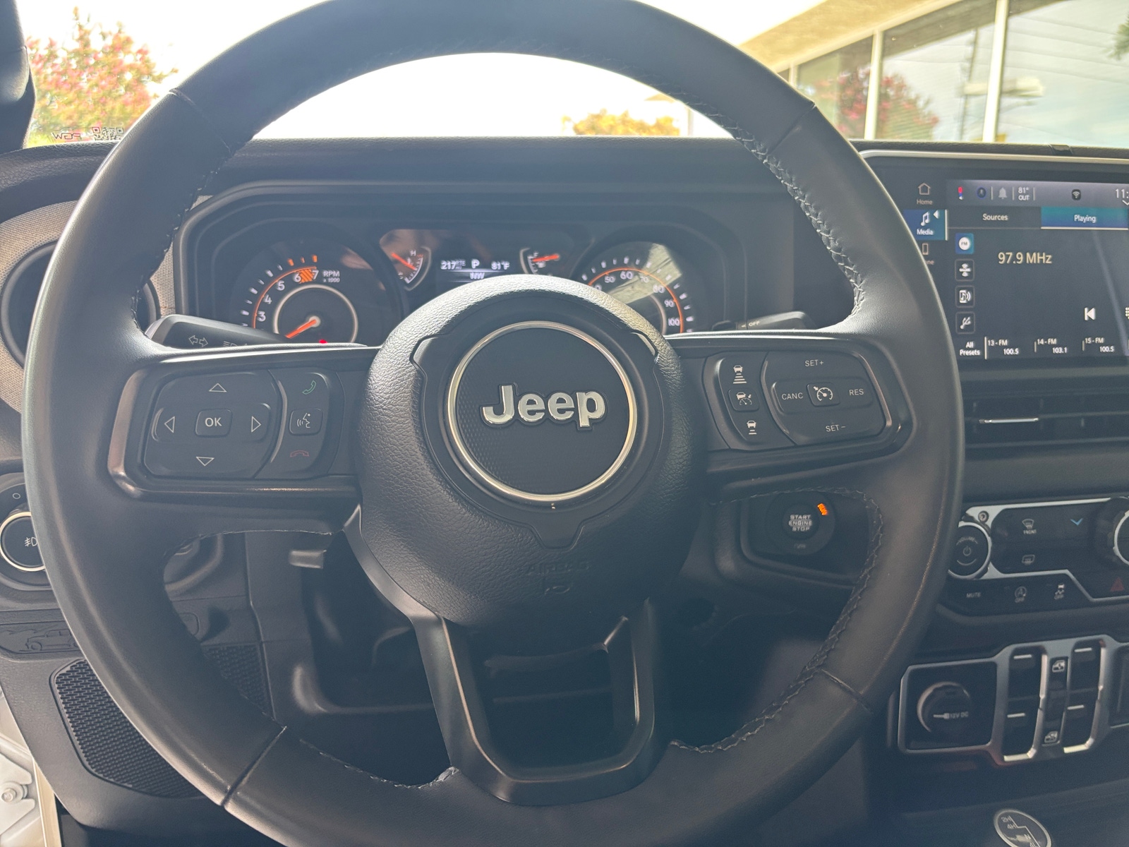 Thumbnail: 2025 Jeep Wrangler - 5