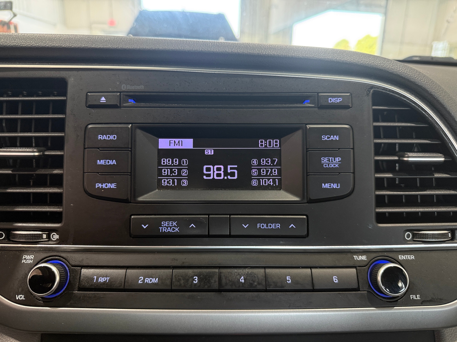 Thumbnail: 2018 Hyundai Elantra - 4
