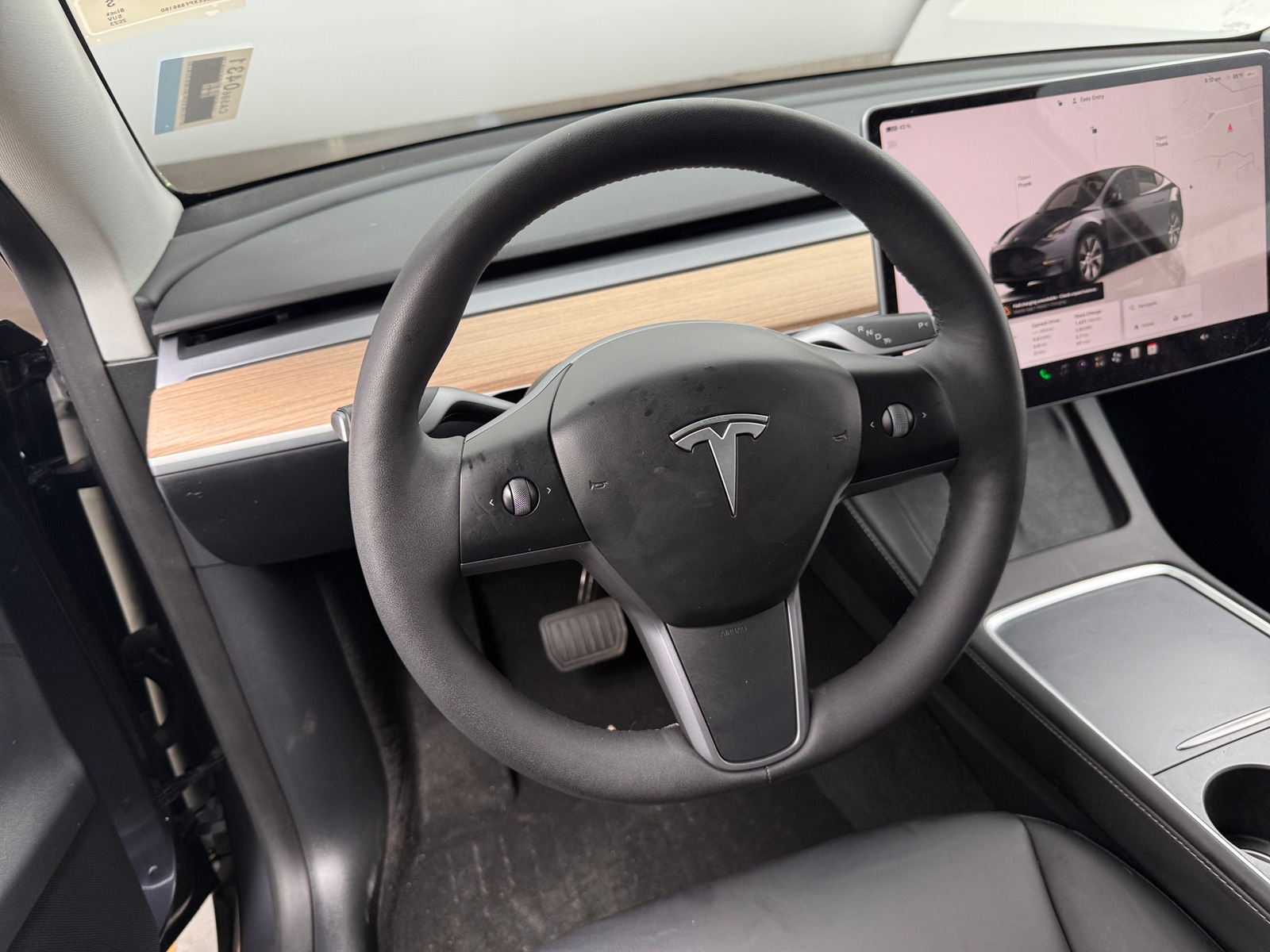 Thumbnail: 2023 Tesla Model Y - 4