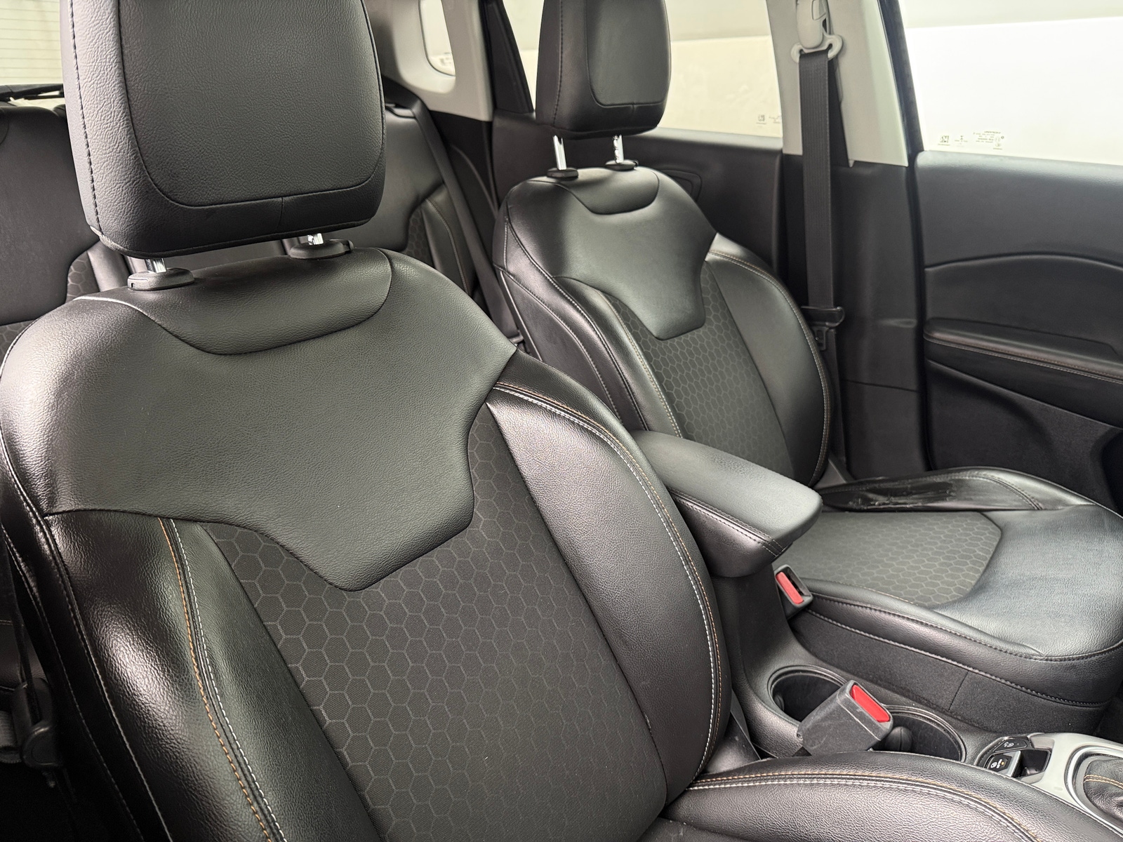 Thumbnail: 2018 Jeep Compass - 2
