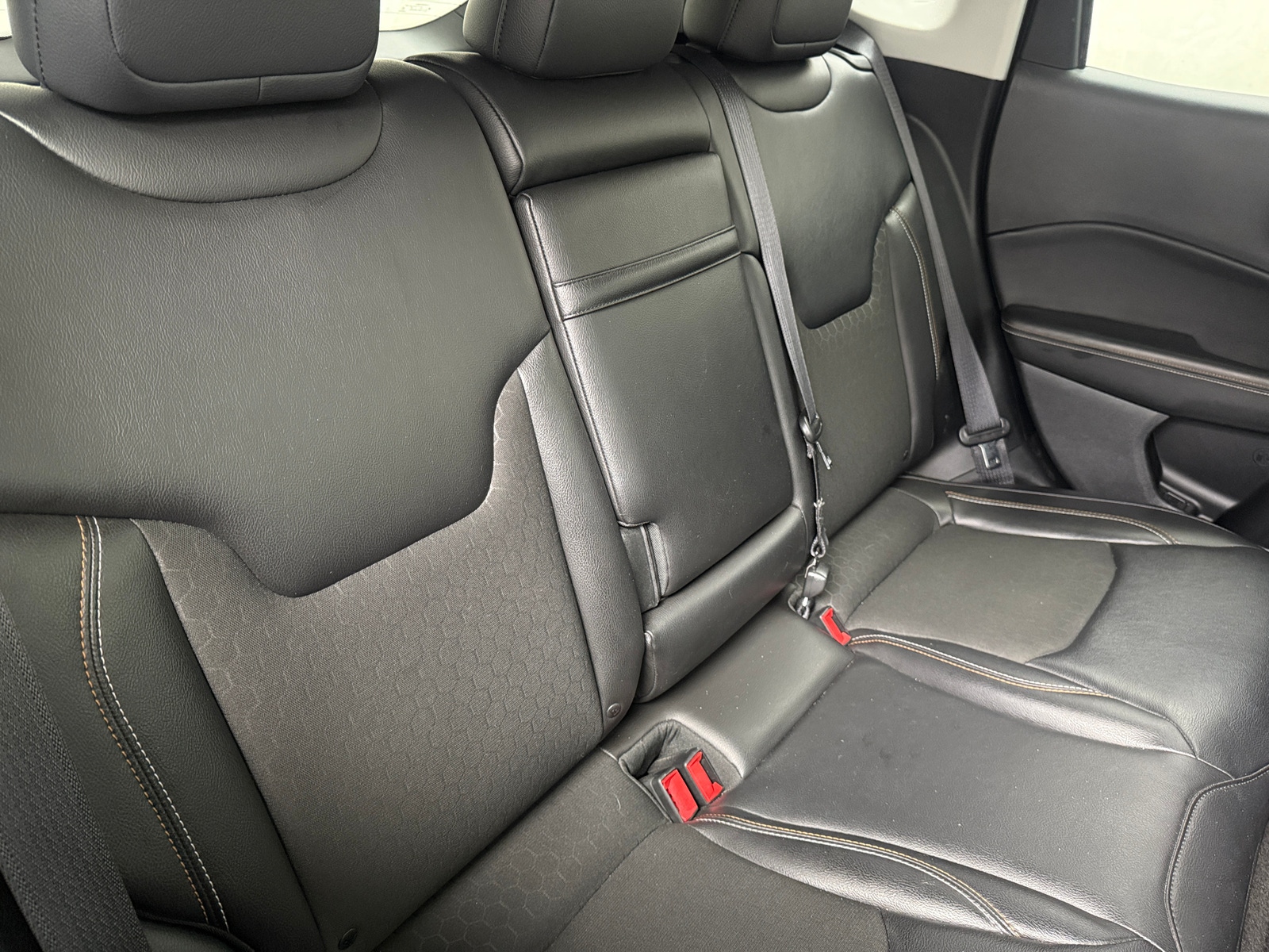 Thumbnail: 2018 Jeep Compass - 6