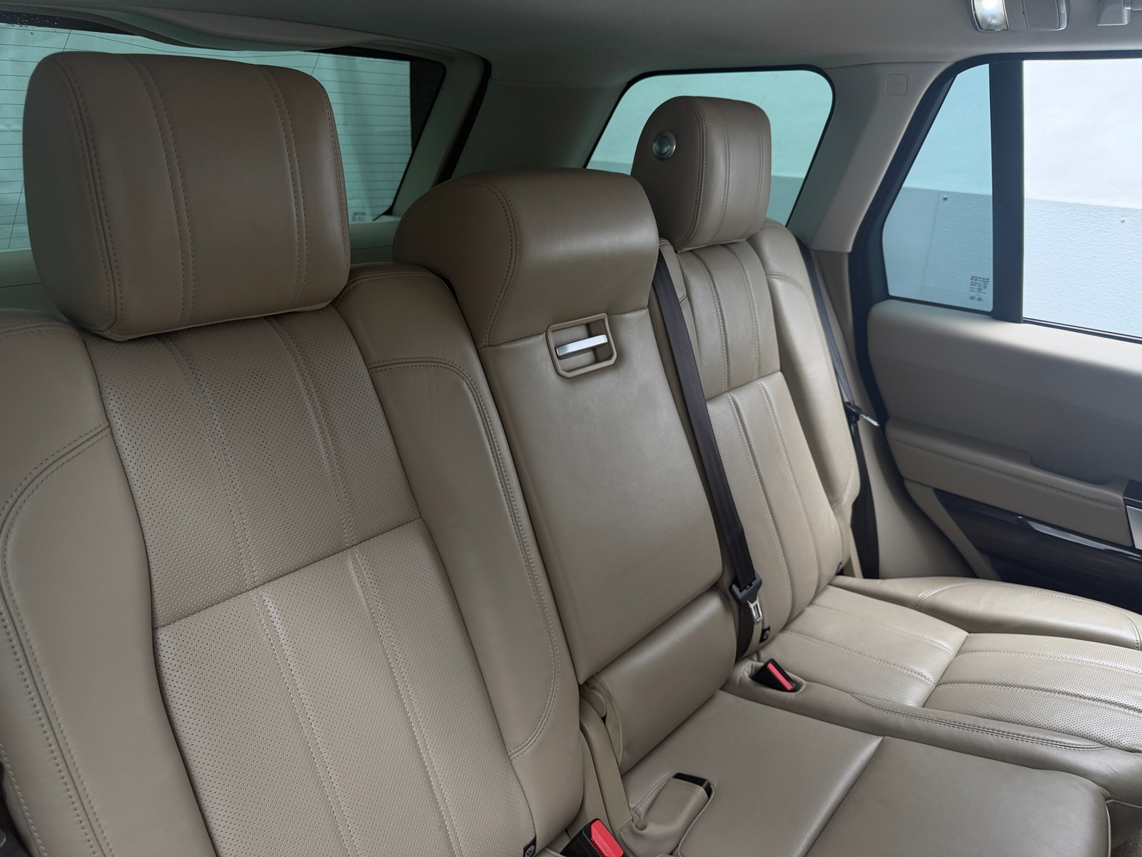 Thumbnail: 2017 Land Rover Range Rover - 5