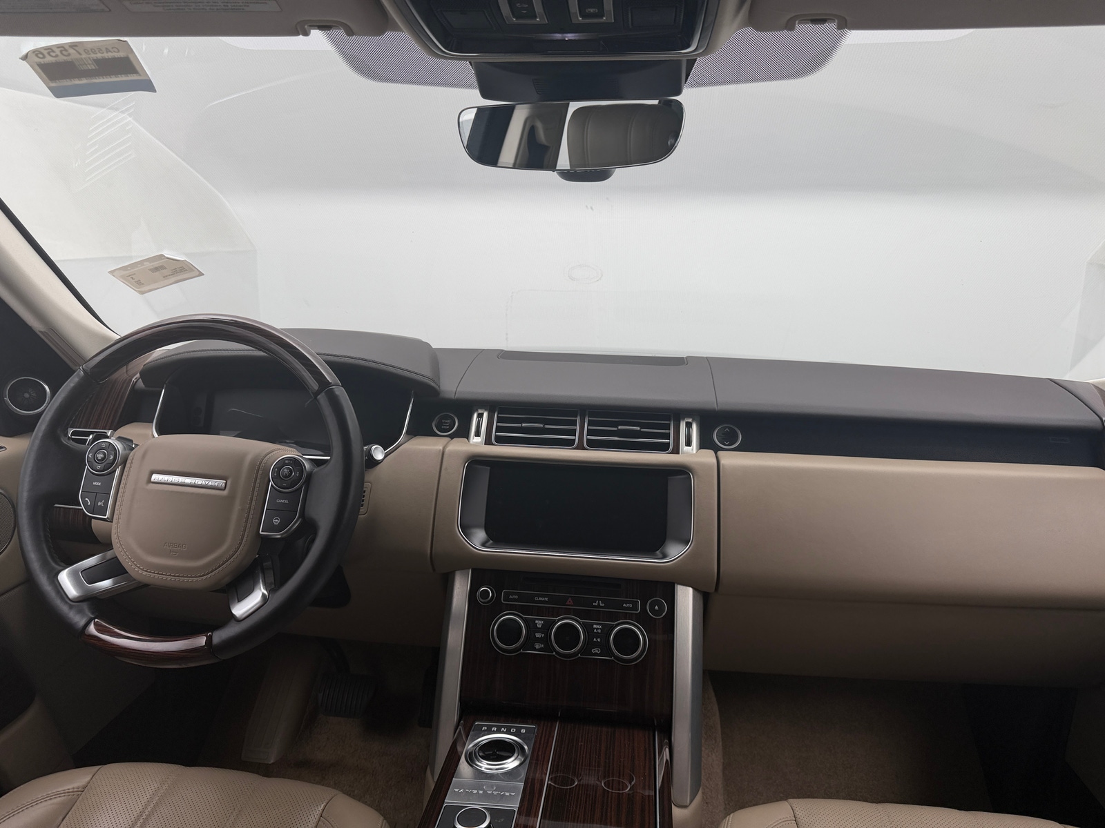 Thumbnail: 2017 Land Rover Range Rover - 2